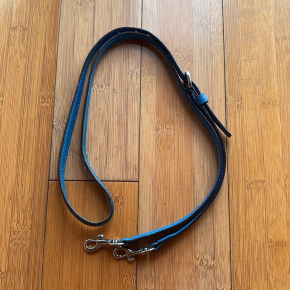 Coach blue purse - Picture 7 of 8